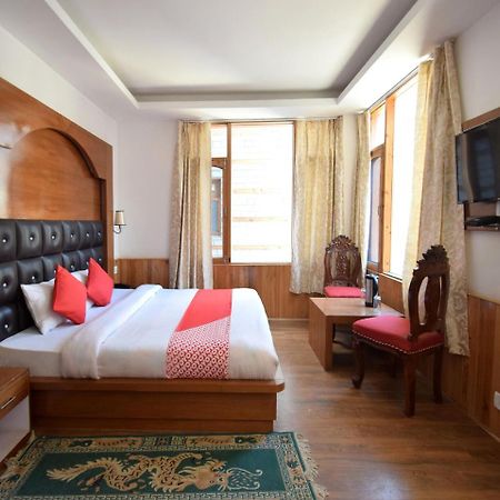 Oyo 10255 Hotel Red Apple Manāli Εξωτερικό φωτογραφία