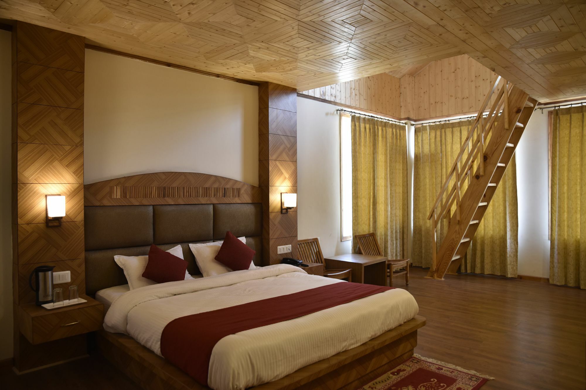 Oyo 10255 Hotel Red Apple Manāli Εξωτερικό φωτογραφία